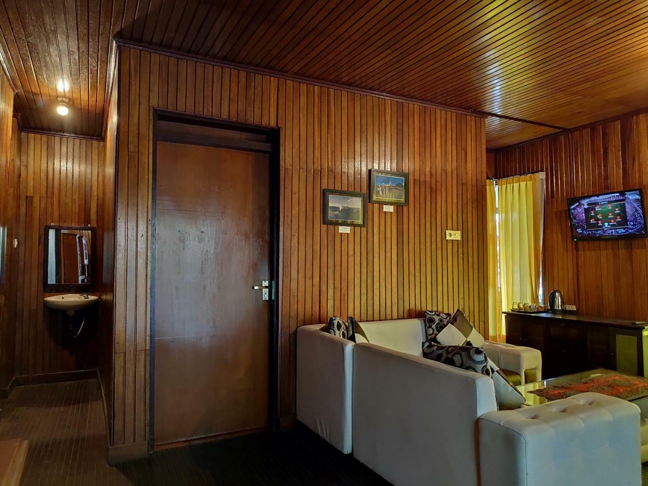Guesthouse Gunung Bromo Malang Exterior foto