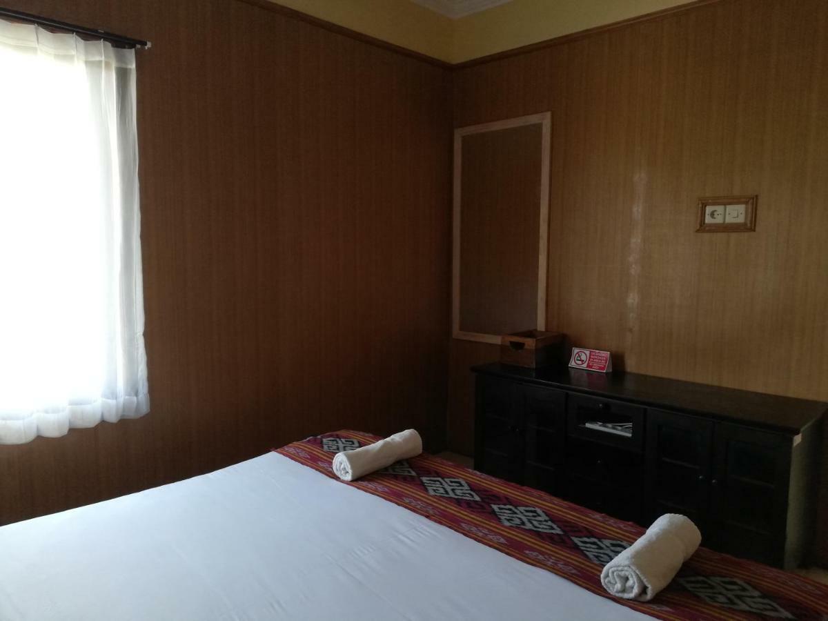 Guesthouse Gunung Bromo Malang Exterior foto